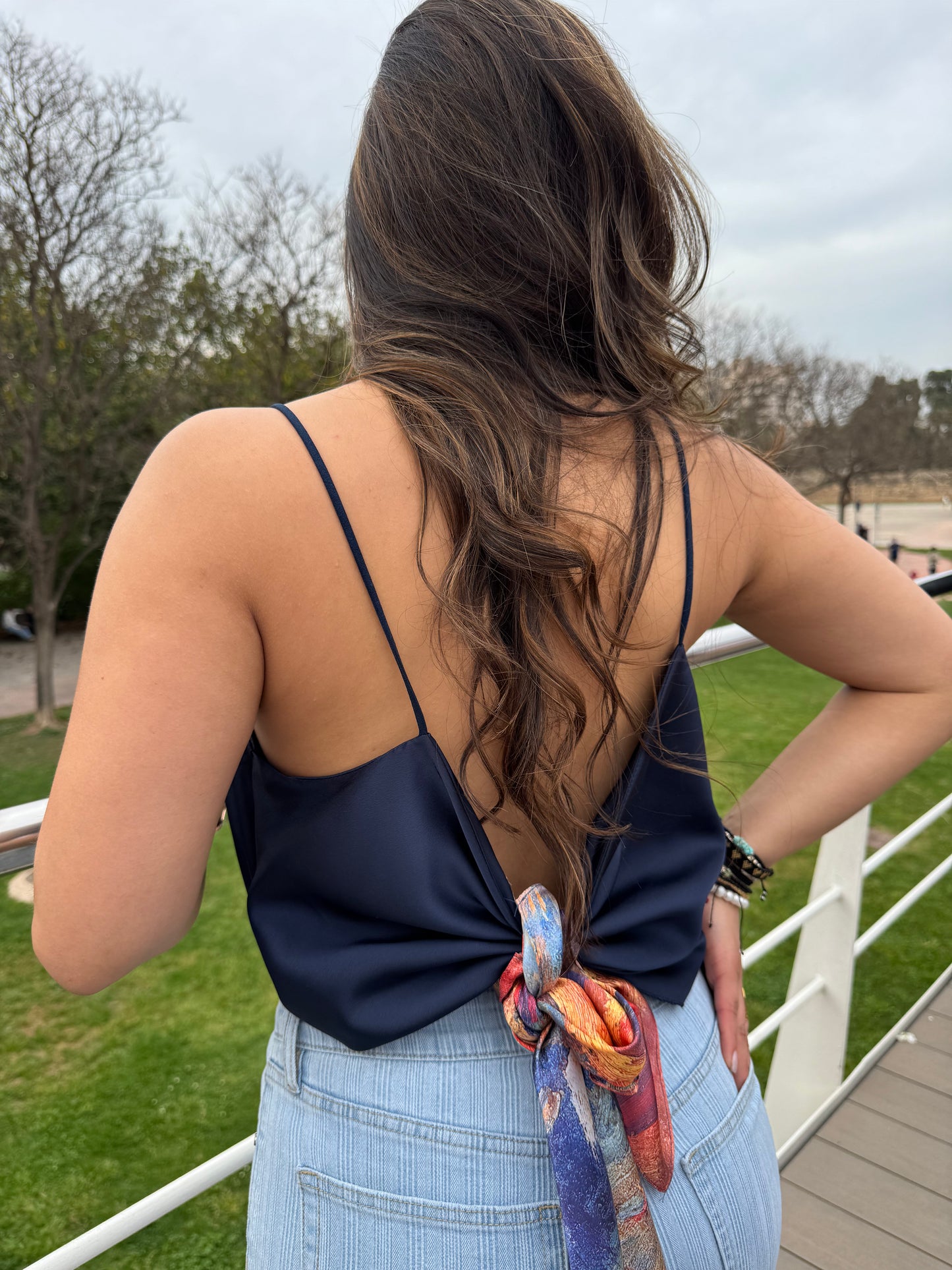 Blusa Lola Satén Azul Talla Grande