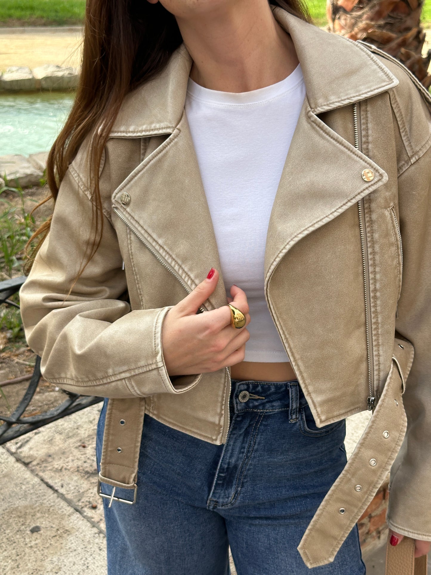 Biker Crop Efecto Piel Tania Beige