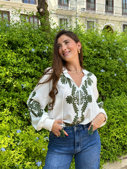 Blusa Bordada Mar Verde