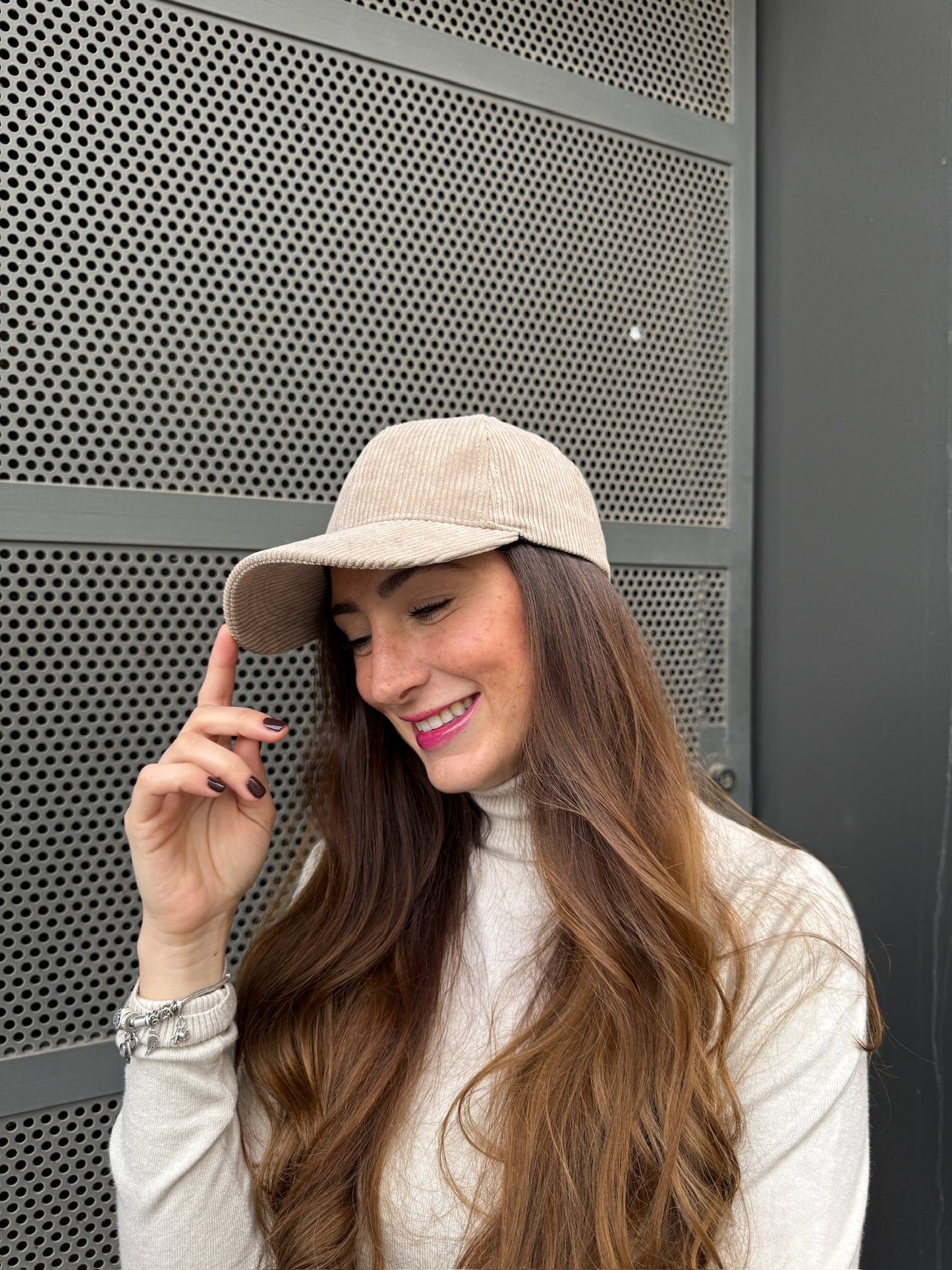 Corduroy Sof Beige Cap