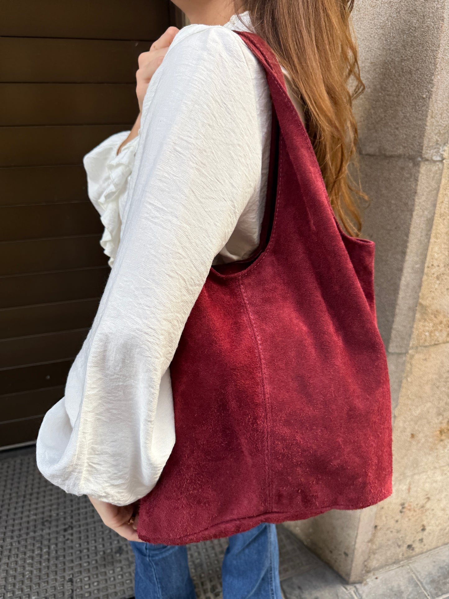 Suede Brisa Garnet Bag