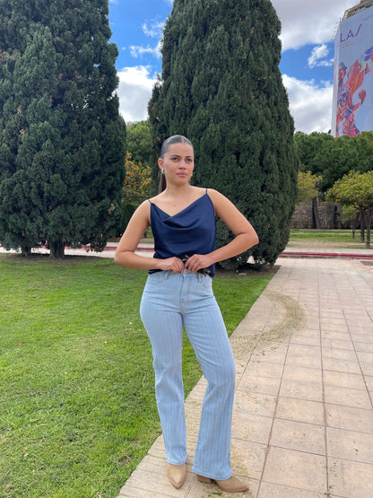 Blusa Lola Satén Azul