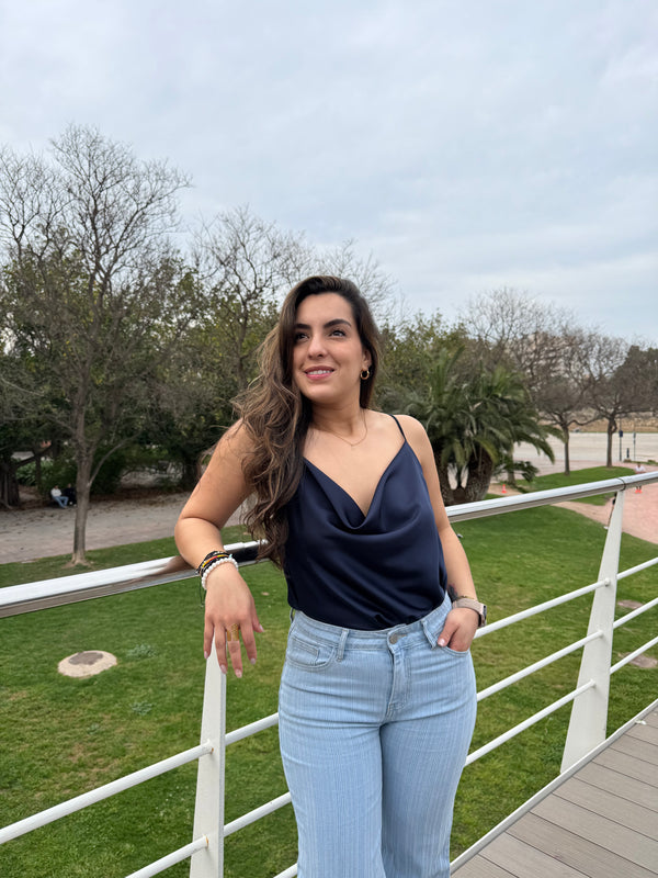 Blusa Lola Satén Azul Talla Grande