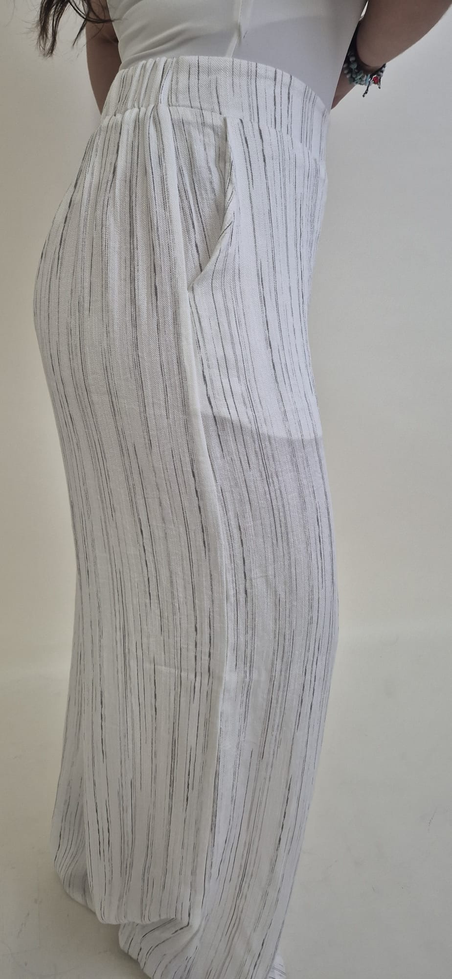 Pantalón de rayas Ana blanco